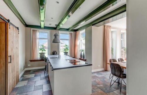 Kootstertille House | Farmhouse in Kootstertille with Bubble Bath