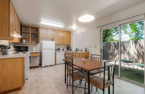 Chico House | Farmhouse-Inspired Retreat/Pool + BBQ