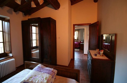 Villa Collemandina Other | Farmhouse with pool - for 7 adults + 4 kids