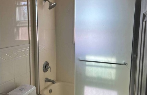 Farmingdale Apartment | Farmingdale Happy Haven: Your Space for Peace & Cozy Days - 0 Cleaning Fee