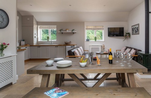 Garsdon Cottage | Farmyard Cottage - Luxury Cottages