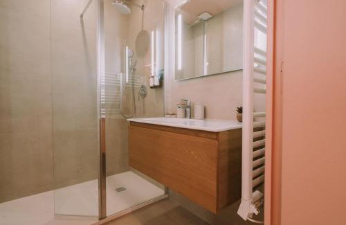 Roquefort-la-Bedoule Apartment | Farniente - Studio neuf climatisé - Parking