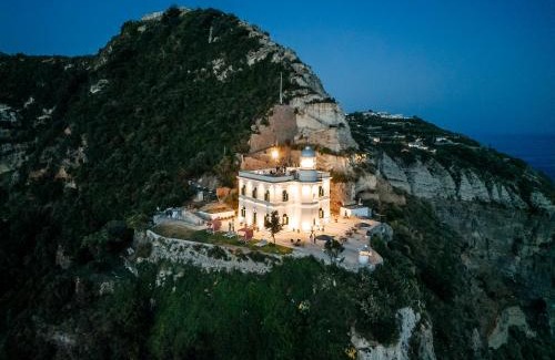 Panza Hotel | Faro Punta Imperatore