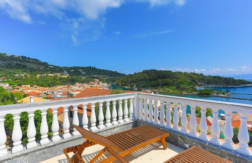 Gaios Apartment | Faros Tria in Gaios With 1 Bedrooms and 1 Bathrooms