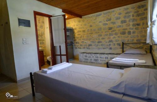 East Mani House | Faskomilo Stone House On The Beach