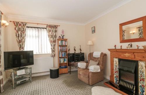 Burnham-on-Sea House | Fatima