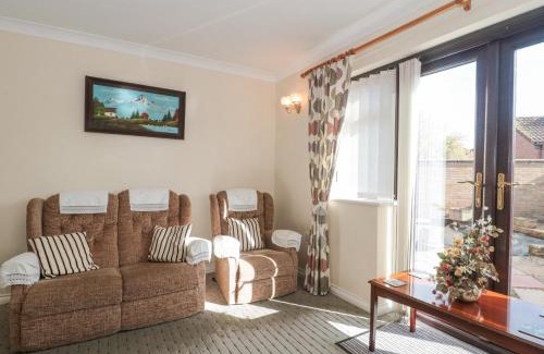 Burnham-on-Sea House | Fatima