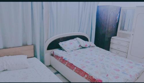 Gulshan-e-Iqbal House | FatMma GUEST HOUSE