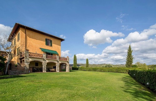 Poggiarello Villa | Fattoria nel Chianti In Castelnuovo Berardenga, Tuscany