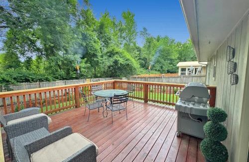 Fayetteville House | Fayetteville Getaway