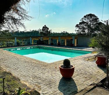 Biritiba-Mirim House | Fazenda com fácil acesso - Piscina e churrasqueira