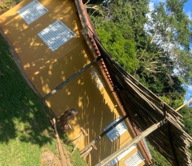 Sarutaia House | Fazenda com Trilhas e Açude -Refúgio Meio Mata Atlântica