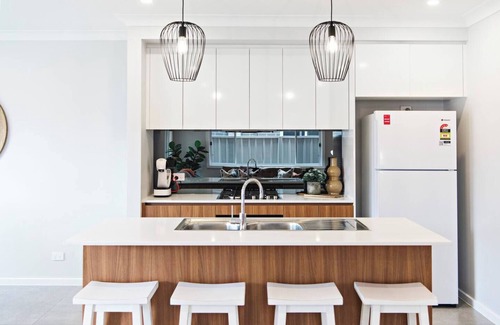 Central Mudgee House | Felicitys on Court A Refreshing Getaway in Town