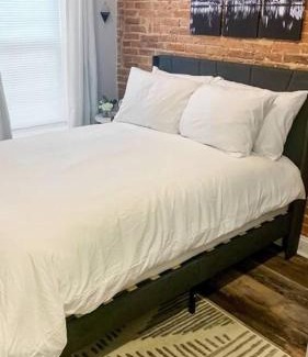Fells Point Apartment | Fells Point Charm Doubled!