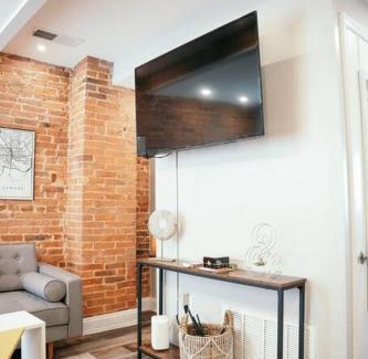 Fells Point Apartment | Fells Point Charm Doubled!