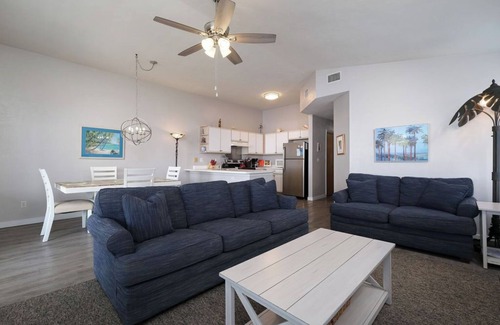 Cedar Key Condo | Fenimore Mill 2F Gulf Front, Pool, Pet Friendly!