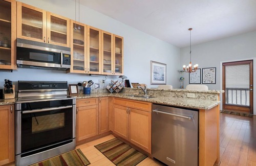 Cedar Key Condo | Fenimore Mill 5D Open Water, Pool, Hot Tub!