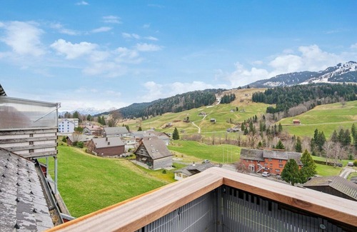 Wildhaus Apartment | FENUS Gemütlich | Bergblick | Küche | SGT08