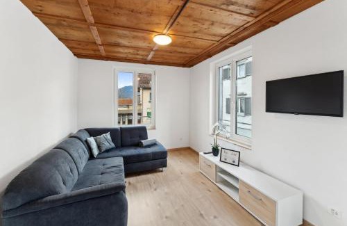 Grabs Apartment | FENUS SGT10 Panoramaview Parking Kitchen