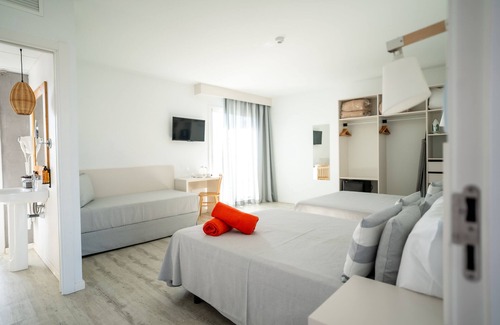 Pineda de Mar Hotel | FERGUS Club Pineda Splash