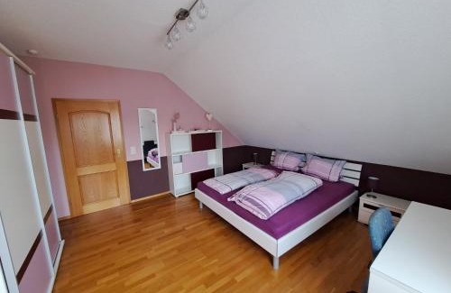 Niederkirchen bei Deidesheim Apartment | Ferienwohnung am Schoosberg, Niederkirchen bei Deidesheim
