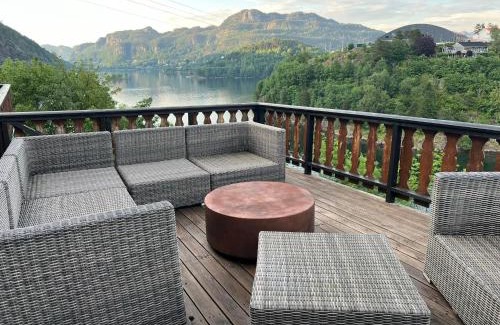 Flekkefjord House | Feriehus i Flekkefjord med panoramautsikt