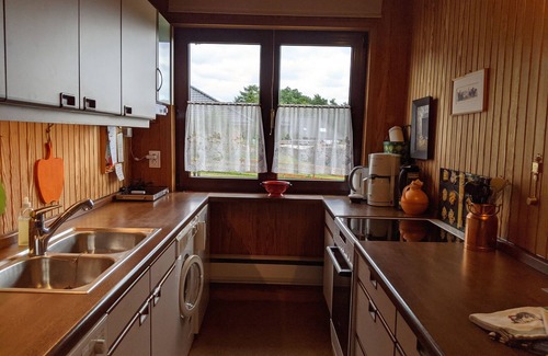 Nahrendorf House | Ferienhaus mit Eigenem Garten, Großer Terrasse und Gartenhaus mit Veranda
