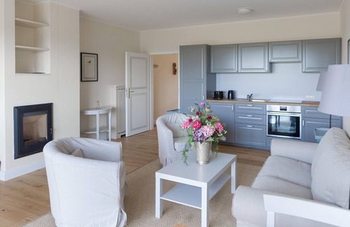 Muritz House | Ferienwohnung mit Kamin im Gut Ulrichshusen