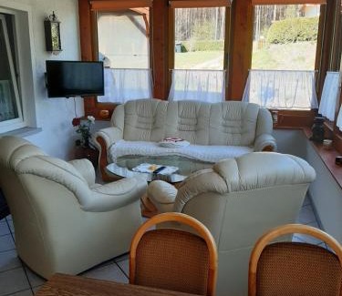 Wustrow House | Ferienhäuser Waldidyll