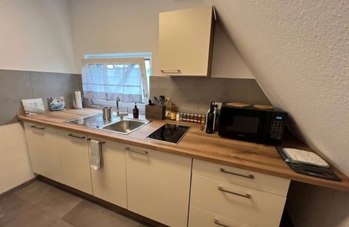 Arzheim House | Ferienhaus am Bach