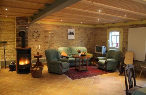 Marlow House | Ferienhaus "Am Lindenhof"