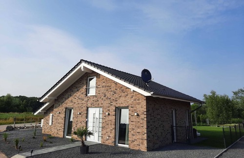 Goch House | Ferienhaus am See Goch-Kessel - FH with 3 bedrooms, max. 5 pers.