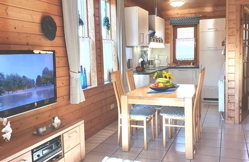 Rotacker House | Ferienhaus Blauvogel 60, in Hasselfelde im Harz und Sauna