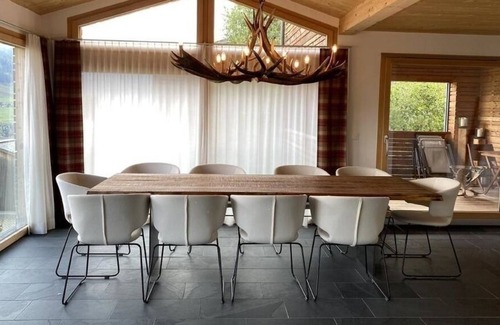Cumbel House | Ferienhaus für 12 Gäste mit 170m² in Cumbel