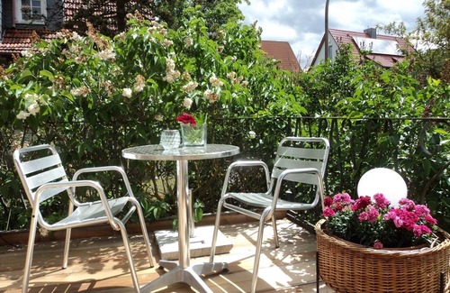 Ebern Apartment | Ferienhaus für bis zu 8 Personen mit Balkon, Terrasse und kleinem Garten