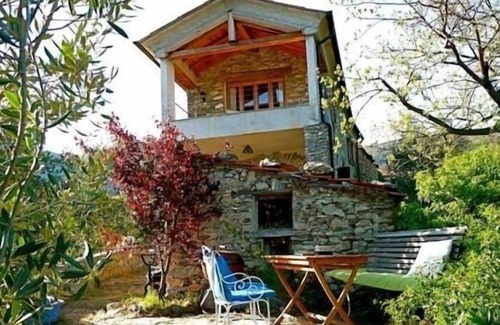 Monta D'aquila House | Ferienhaus für 3 Gäste mit 100m² in Aquila di Arroscia