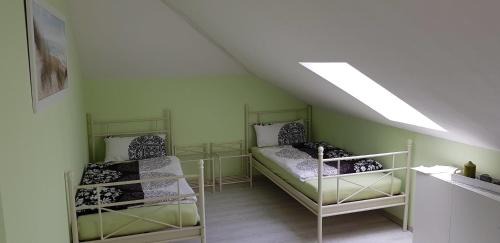 Fichtenwalde House | Ferienhaus Fichtenwalde, 160qm, 3SZ, 2BD, Küche, VDSL