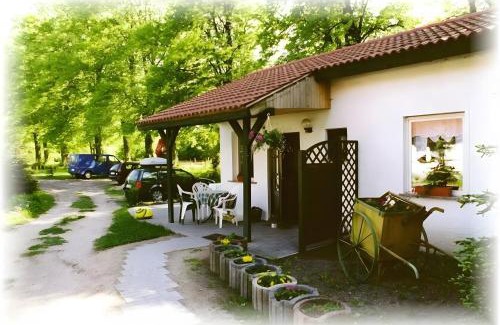 Annenwalde House | Ferienhaus in Wald- und Seenähe