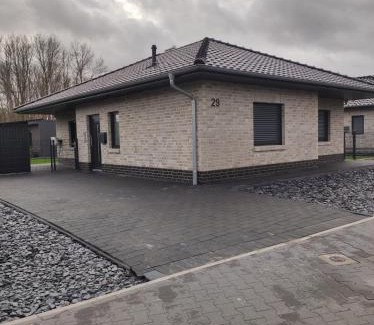 Barssel House | Ferienhaus Luna am schönen Harkebrügger See mit Kamin und Sauna