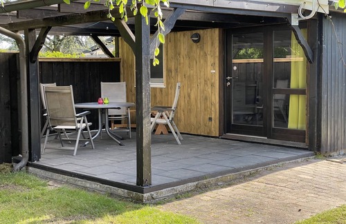 Haddorfer Seen House | Ferienhaus Mathilde, Ruhig Gelegen mit Terrasse und Großem Eingezäunten Garten
