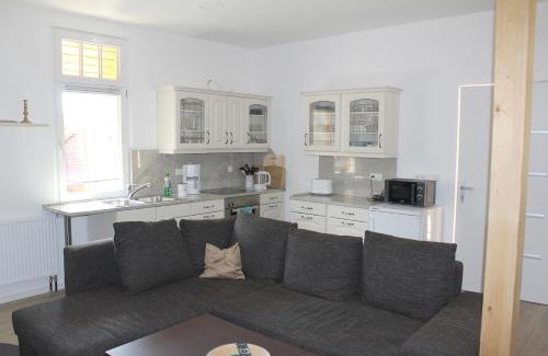 Marlow House | Ferienhaus "Waldidyll Brunni"