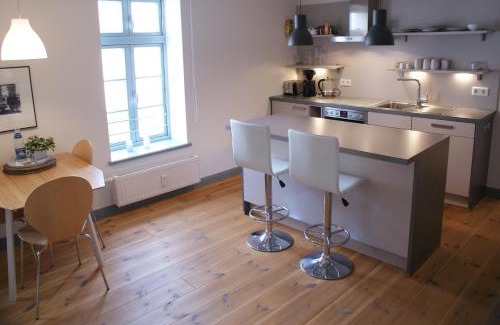 Wismar Apartment | Feriensuite an der Mühlengrube - ABC283 by ABCWismar