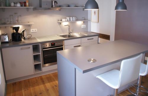 Wismar Apartment | Feriensuite an der Mühlengrube - ABC283 by ABCWismar