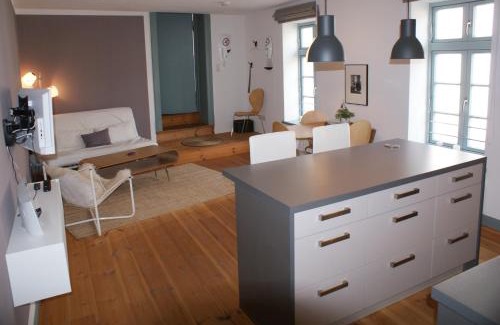 Wismar Apartment | Feriensuite an der Mühlengrube - ABC283 by ABCWismar