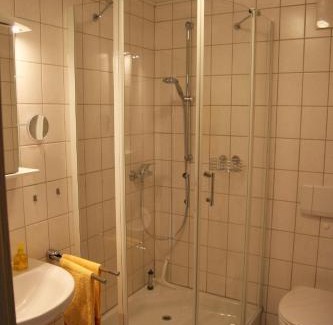 Briedel House | Ferienweingut Hensler