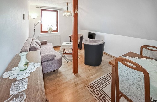 Altenkirchen Apartment | Ferienwohnung Altenkirchen