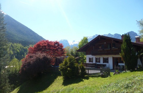 Ramsau Apartment | Ferienwohnung, 1-3 Personen, 56 qm, Dusche/Bad/WC, Terrasse+Balkon, TV, 1 Schlafzimmer + Wohnschlafzimmer, Nichtrauche