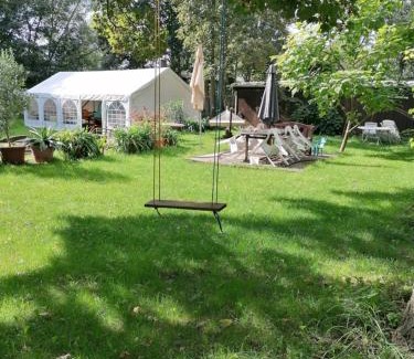 Lobnitz Apartment | Ferienwohnung 1 Landhaus Thätner