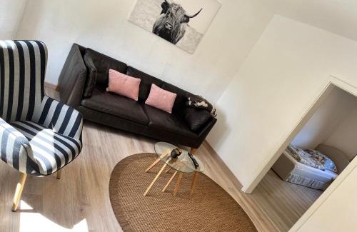 Vrees Apartment | Ferienwohnung 4 Pfoten