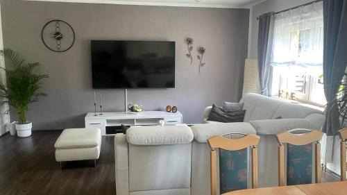 Langenchursdorf Apartment | Ferienwohnung am Chursbach